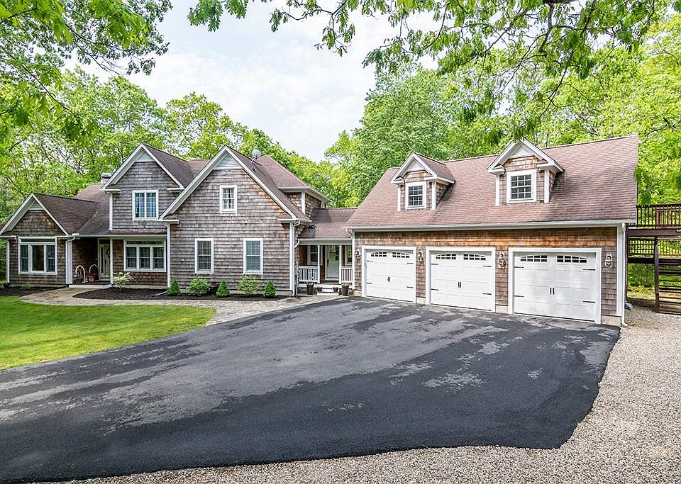 453 Plain Rd, West Greenwich, RI 02817 Zillow