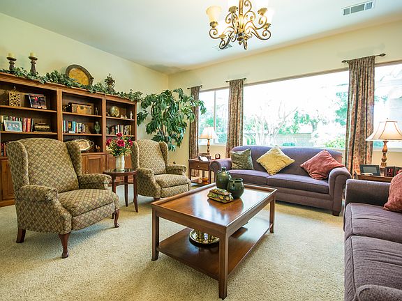 2nd image of 12212 Wildwood Park Pl