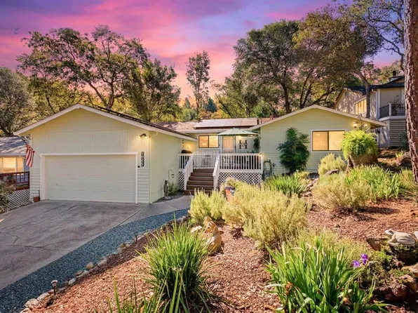 14299 Sun Forest Dr, Penn Valley, CA 95946