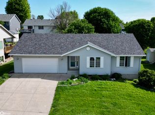 504 Ely Dr, Carroll, IA 51401