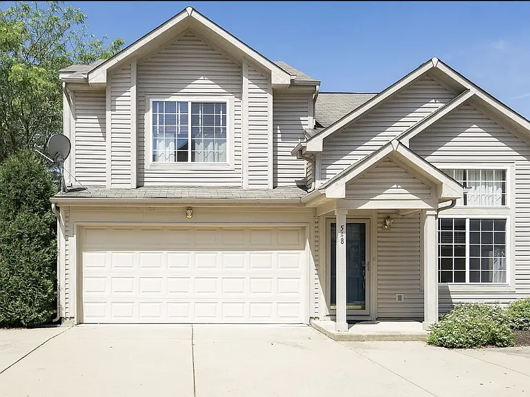 548 Scotch Pine Dr — Photo 1