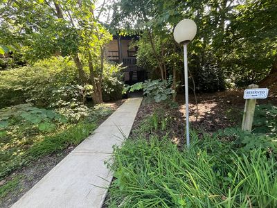 5517 Lakeside Dr APT 3E, Lisle, IL, 60532