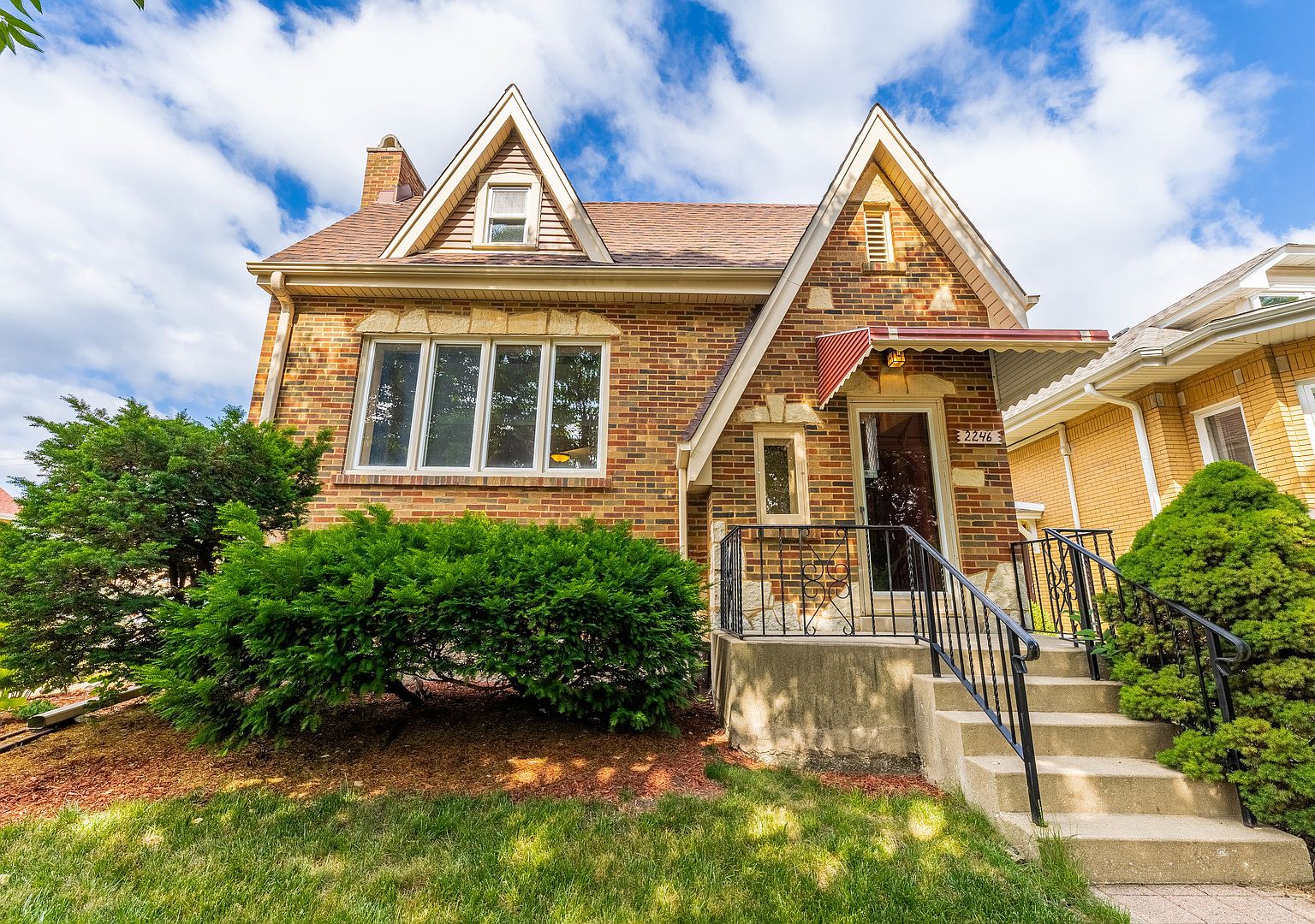 2246 Clinton Ave, Berwyn, IL 60402 | Zillow