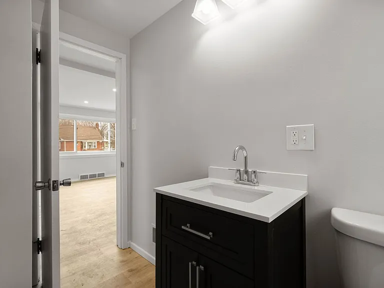 263 Maryellen Dr — Photo 17