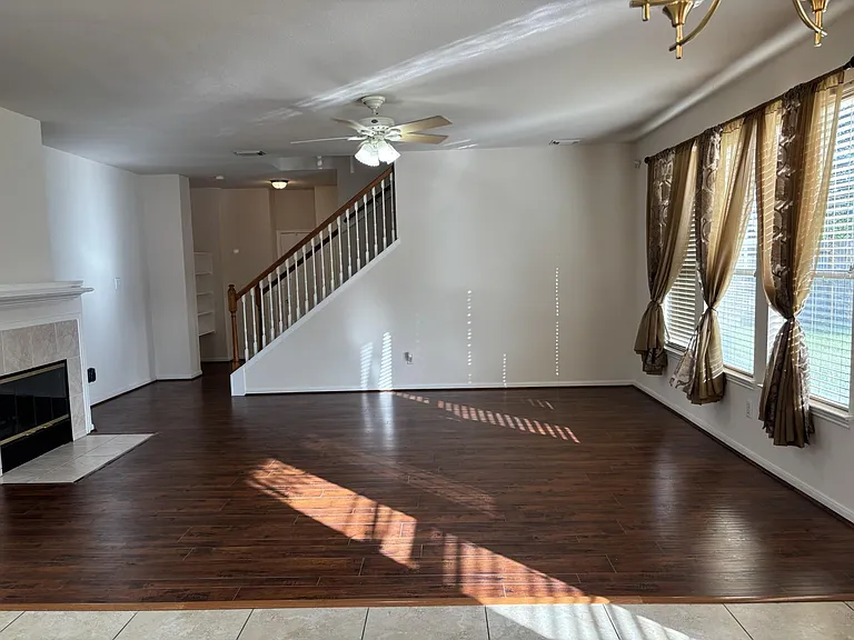 5514 Gatesprings Ln — Photo 5