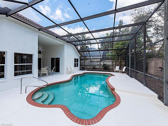 2nd image of 22085 Seashore Cir