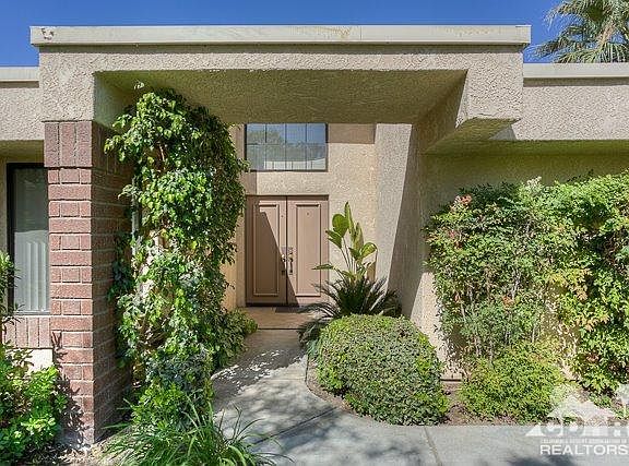 3rd image of 7513 Regency Dr