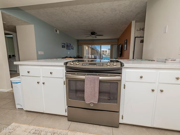 9170 Riverside Dr #24 — Photo 14