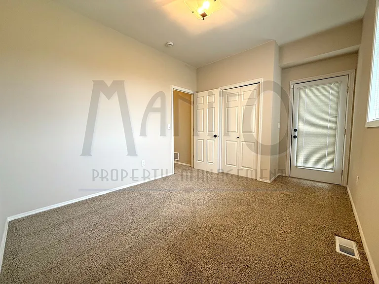 1816 S Viewcrest Ln — Photo 9
