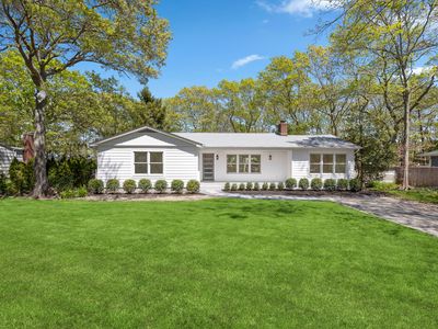 4 Pine Tree Ct, East Quogue, NY, 11942