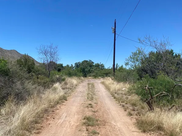 S Wandervogel Way, San Simon, AZ 85632