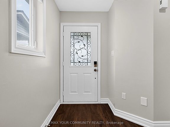 5th image of 1038 Grandlea Ct