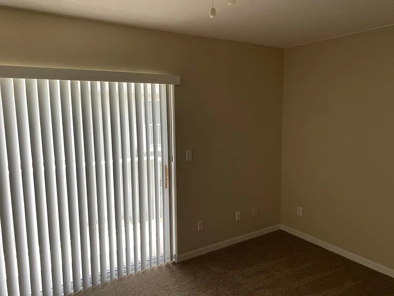 7350 Canterbury St — Photo 27