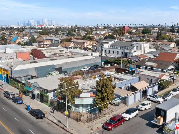 4926 S Vermont Ave, Los Angeles, CA 90037