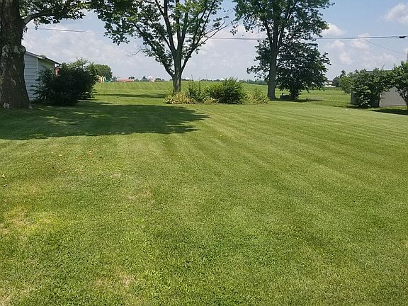 Extra open lot