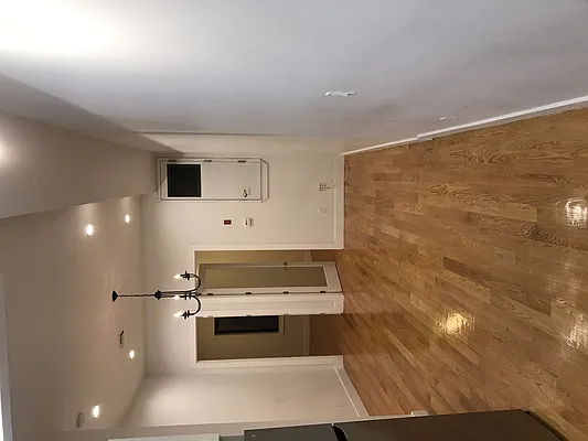 Rented by Nooklyn NYC LLC | media 4