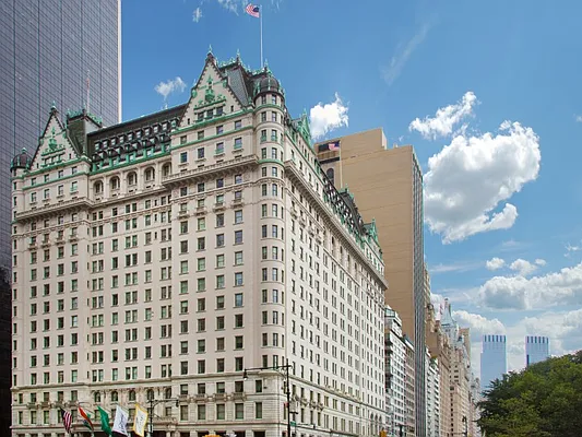 Sold by Sotheby's International Realty | media 10