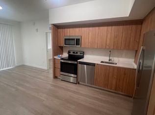 539 NW 159th St #103, Miami, FL 33169