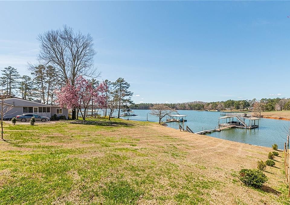 1st image of 6720 Lawson Cir #7