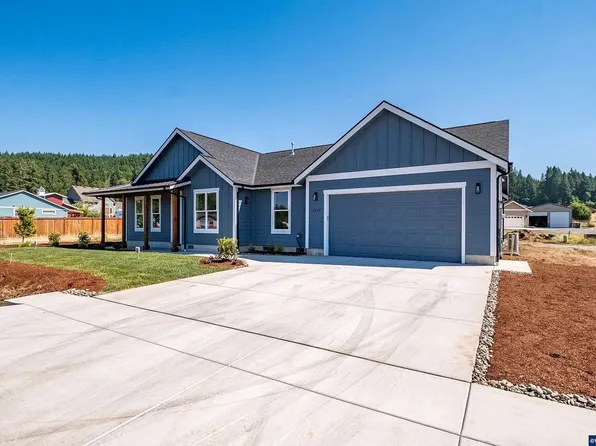 4549 Kalmia St, Sweet Home, OR 97386