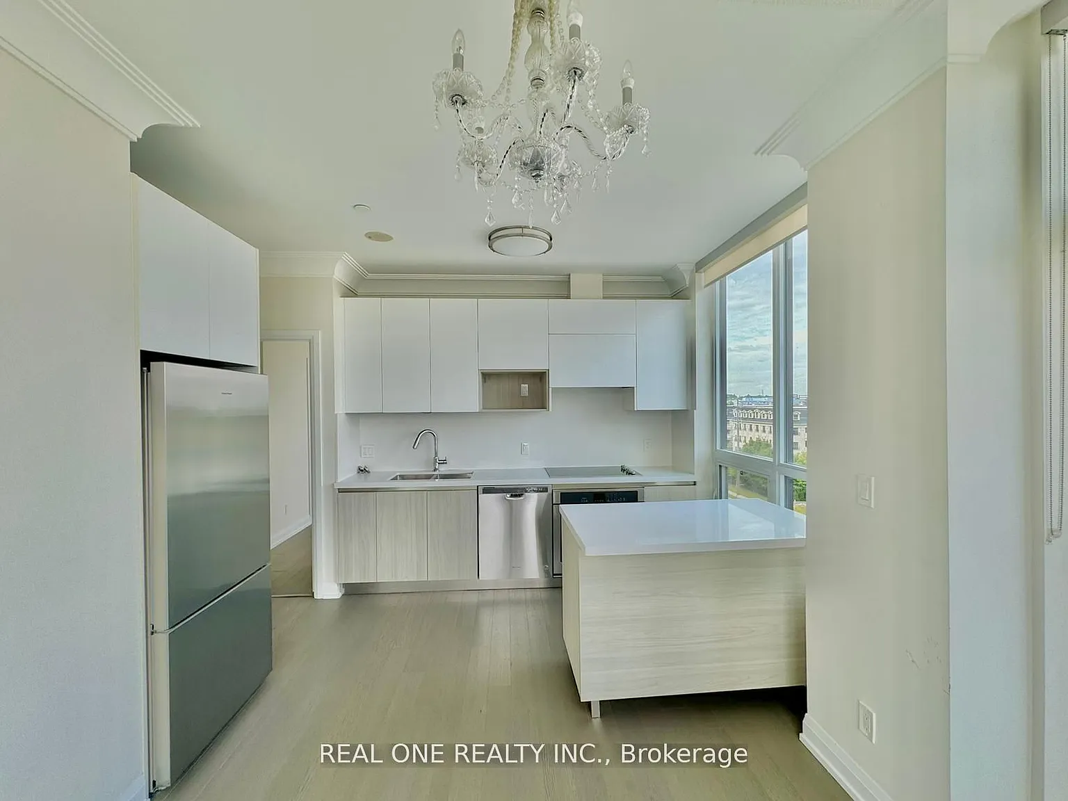2 bed, $2,850 — Photo 4