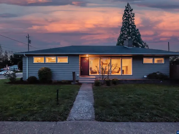 828 Lawnridge St SW, Albany, OR 97321