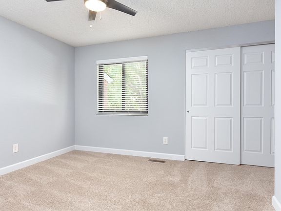 4th image of 7556 Harlan Walk