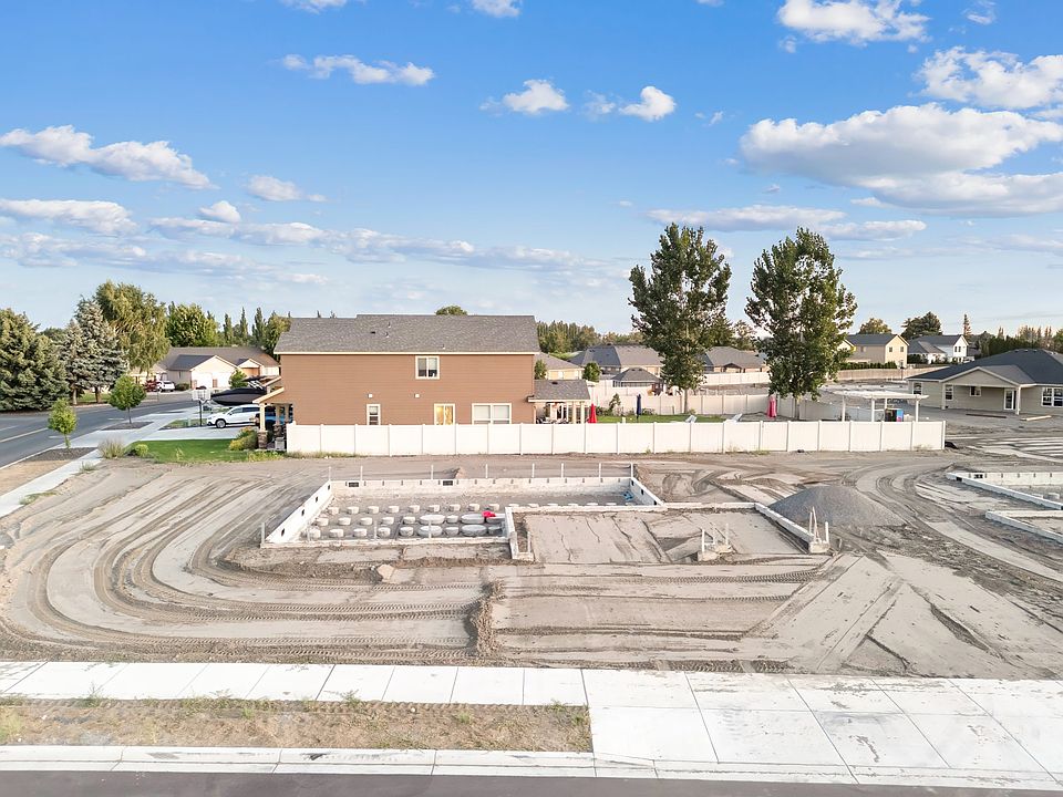 4409 W Thrush ST by Aho Construction