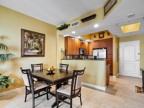 2nd image of 801 S Olive Ave Unit 1422