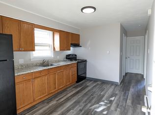63 Fernwood Ave APT 2, Waterbury, CT 06705
