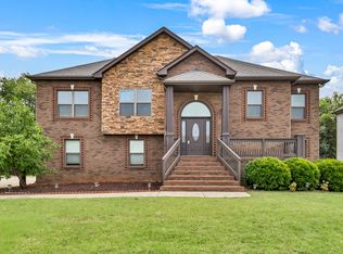 2207 Ellington Gait Dr, Clarksville, TN 37043