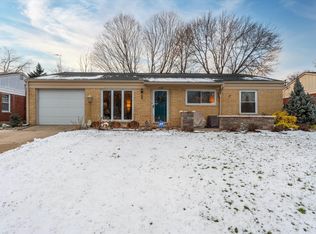 3509 Riverside Dr, South Bend, IN 46628