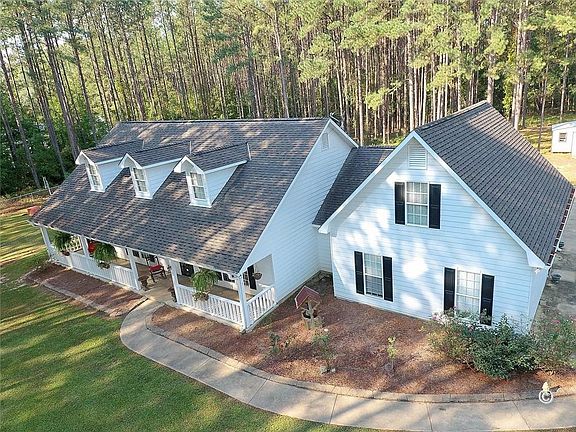 2nd image of 372 Lee Road 2018