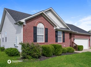 182 Crooked Oak Ct, Shepherdsville, KY 40165