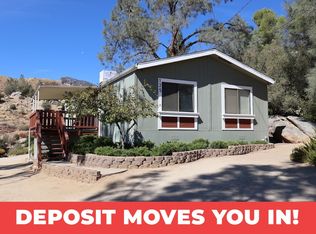 125 Sargent Ln, Wofford Heights, CA 93285