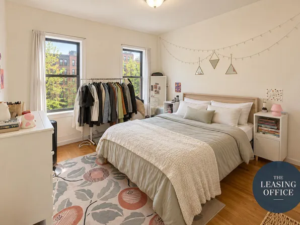 1154 1st Avenue image 1 of 8