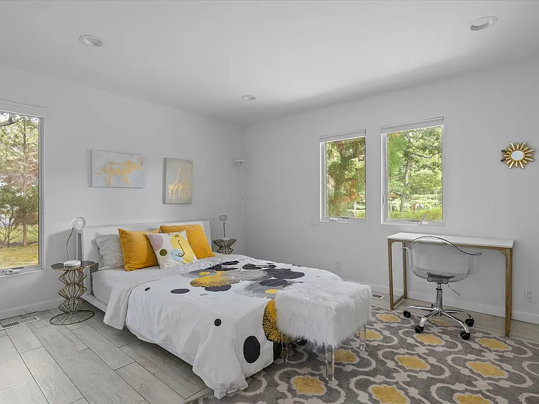 5 Lakewood Ln — Photo 18