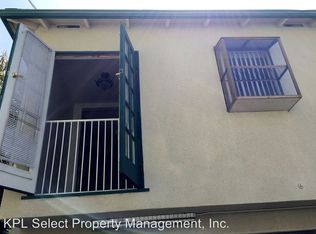 12106 W Sunset Blvd, Los Angeles, CA 90049