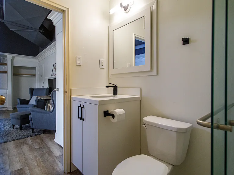 505 Cherry St SE #611 — Photo 12