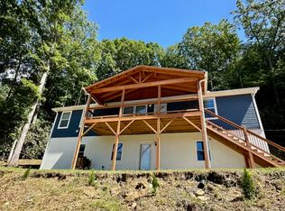 1063 Kilpatrick Rd, Hendersonville, NC 28739