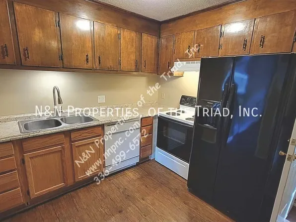 3624 Yarbrough Ave APT D, Winston Salem, NC 27106