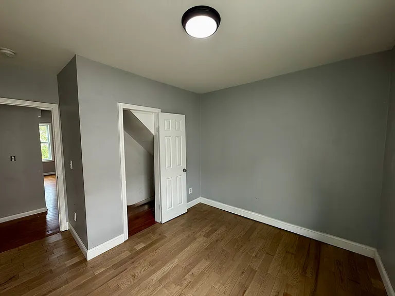 48 Wolcott St #2 — Photo 7