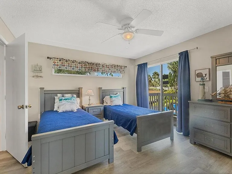 301 Avenida Madera #A — Photo 5
