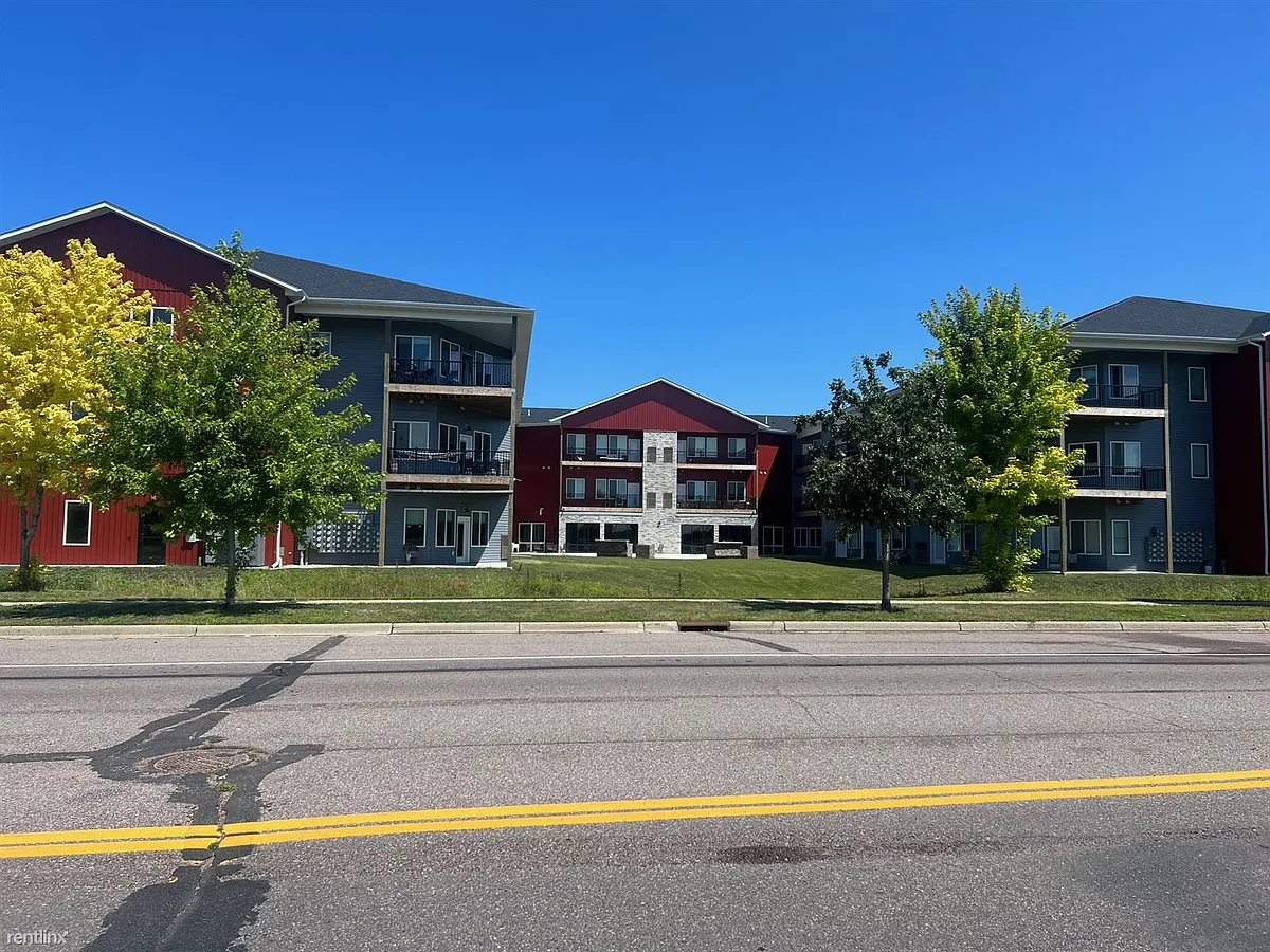 Building Photo - 125 Roosevelt Cir