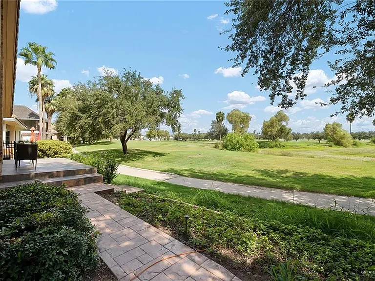 812 Rio Grande Dr — Photo 5