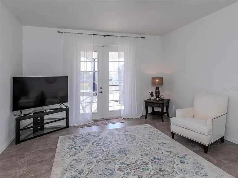 14462 Fort Worth Cir — Photo 30