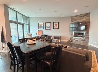 815 N Ashland Ave #3N, Chicago, IL 60622