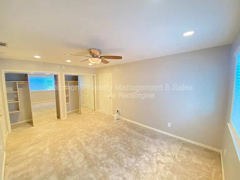 339 Crouch St — Photo 13