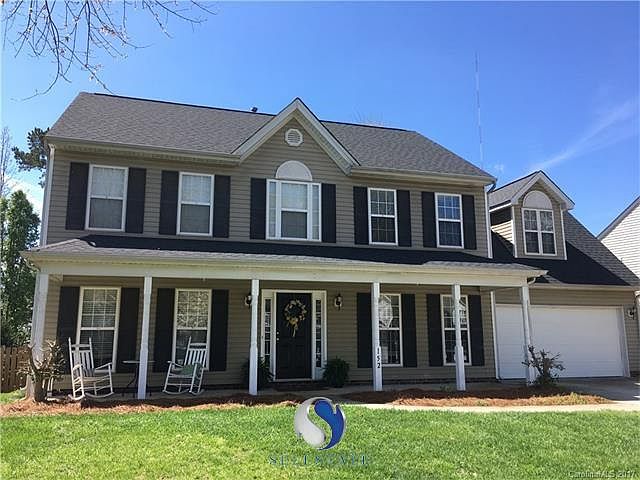 SOUTHERN CHARM~ 4 BR/2.5 BA IN CURTIS POND MOORESVILLE GRADED SCHOOLS