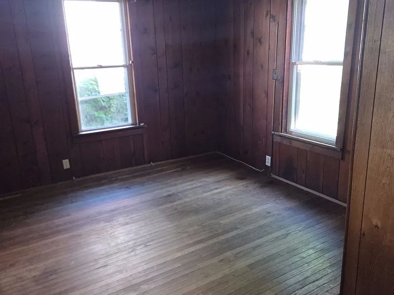 730 E McClure Ave — Photo 3